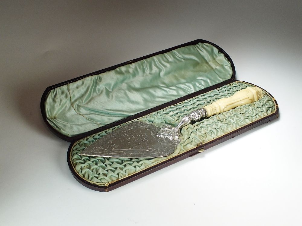 A cased Victorian silver presentation trowel, John Edward Bingham for Walker & Hall, Sheffield 1890,