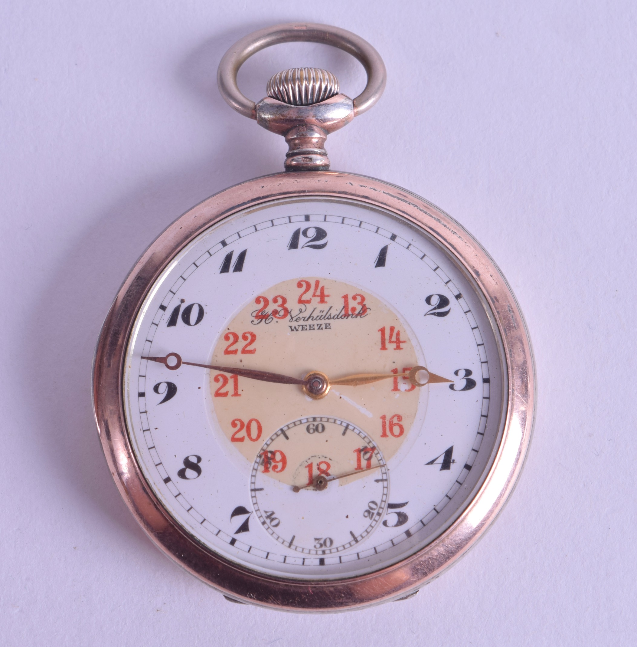 AN EARLY 20TH CENTURY GERMAN GOLD AND SILVER CASED WEEZE WATCH. 80.1 grams inc movement. 5 cm