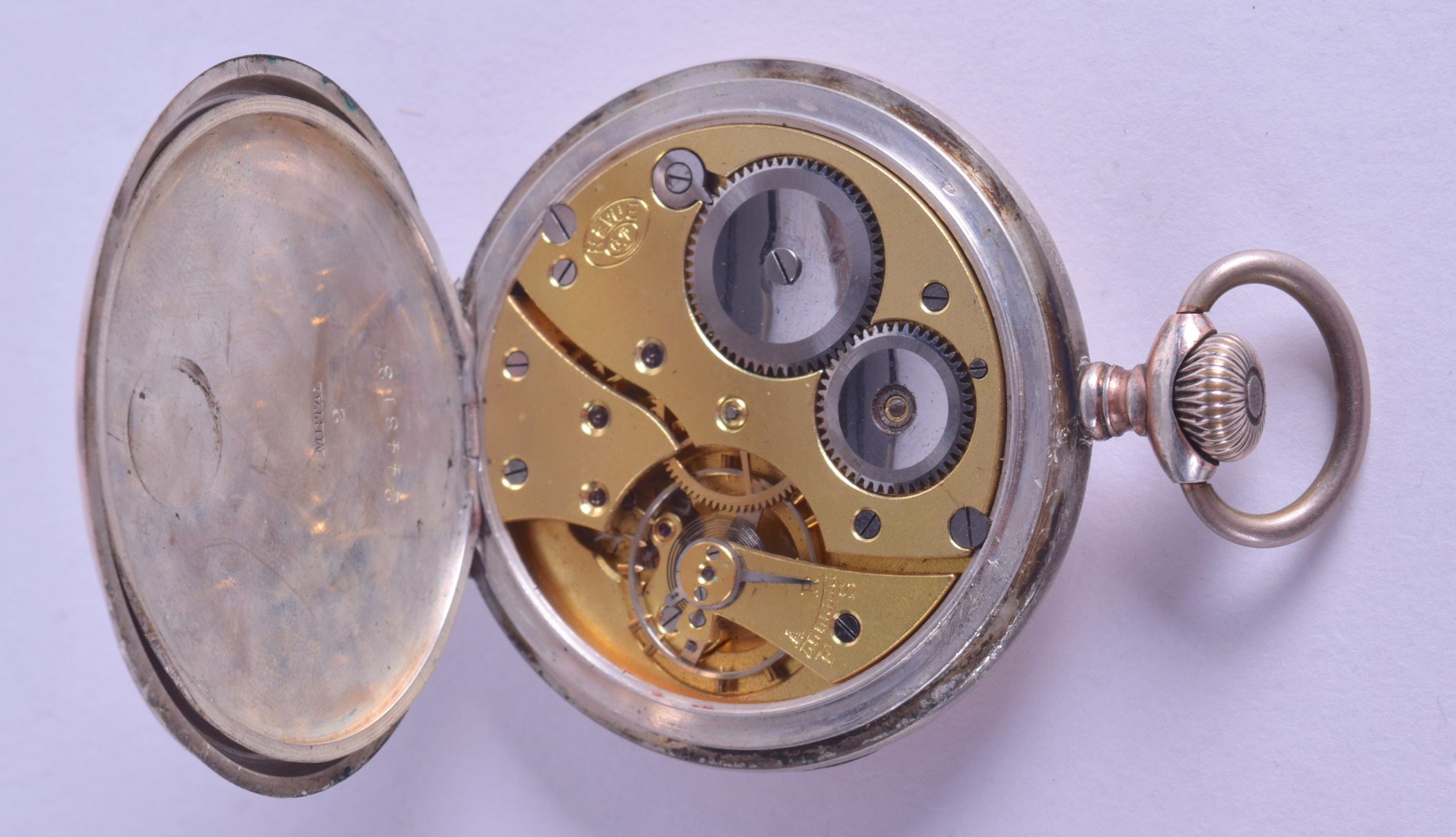 AN EARLY 20TH CENTURY GERMAN GOLD AND SILVER CASED WEEZE WATCH. 80.1 grams inc movement. 5 cm - Image 2 of 3