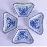 A SET OF FOUR EARLY 18TH CENTURY CHINESE BLUE AND WHITE DISHES Kangxi/Yongzheng, painted with