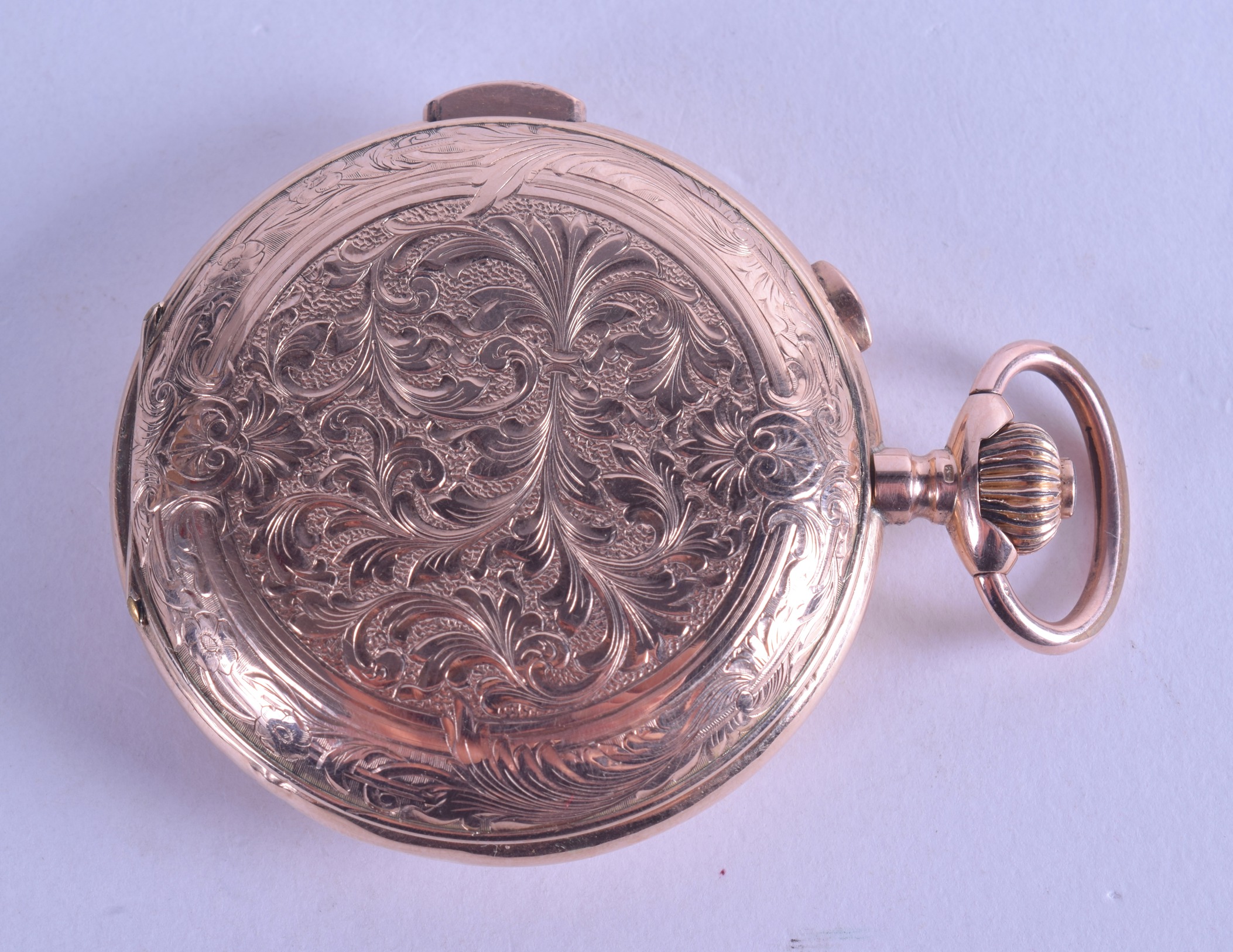 AN ANTIQUE 14CT YELLOW GOLD REPEATING POCKET WATCH with subsidiary dial and black numerals. 124