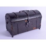 A GOOD 17TH CENTURY MIDDLE EUROPEAN LEATHER OVERLAID CASKET with iron mounts, supported upon bun