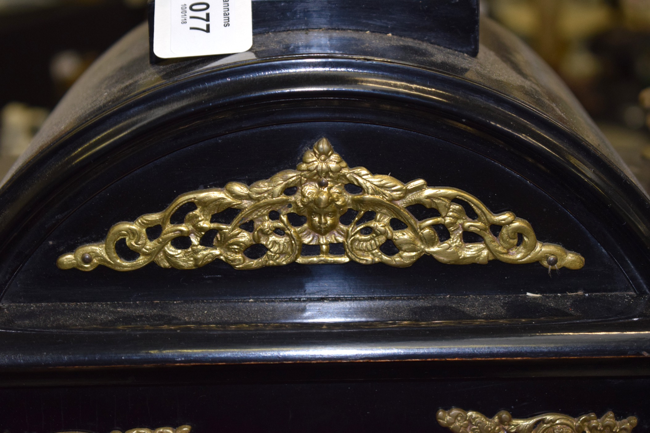 A VERY LARGE 19TH CENTURY EBONISED WESTMINSTER CHIMING BRACKET CLOCK with brass mounts, supported - Bild 4 aus 10