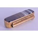 A LATE 19TH CENTURY BANDED AGATE AND BRASS SNUFF BOX of rectangular form. 7.5 cm wide.