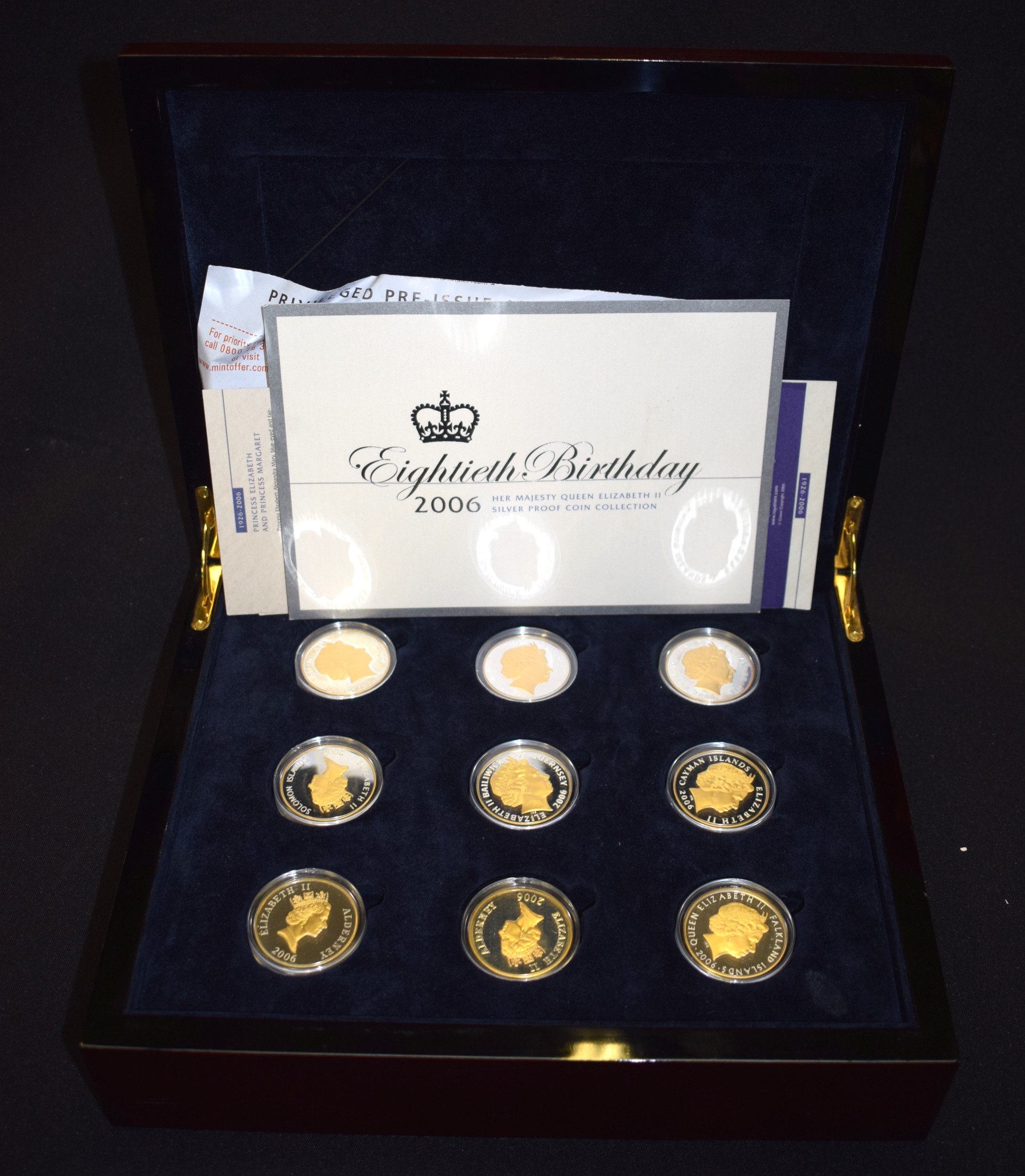 HER MAJESTY QUEEN ELIZABETH II SILVER PROOF COIN COLLECTION.