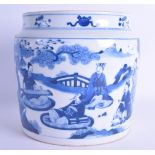 A 17TH CENTURY CHINESE BLUE AND WHITE PORCELAIN POTTICHE Kangxi, painted with figures within