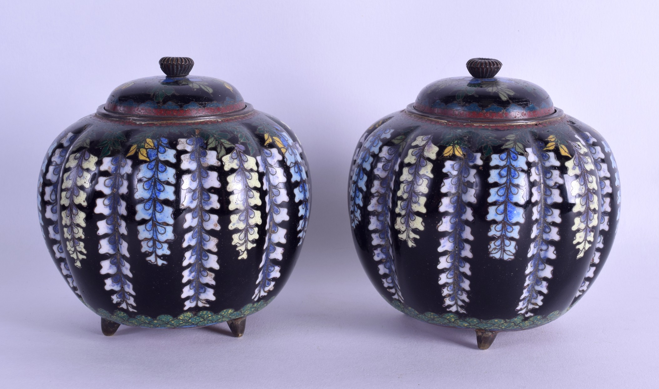 A PAIR OF EARLY 20TH CENTURY JAPANESE MEIJI PERIOD LOBED CLOISONNE ENAMEL CENSERS AND COVERS - Image 2 of 3