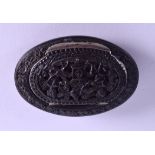 A GOOD 18TH CENTURY CONTINENTAL CARVED COQUILLA NUT SNUFF BOX decorated with figures within