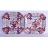 A LARGE PAIR OF 19TH CENTURY JAPANESE MEIJI PERIOD IMARI SQUARE DISHES painted with flowers and