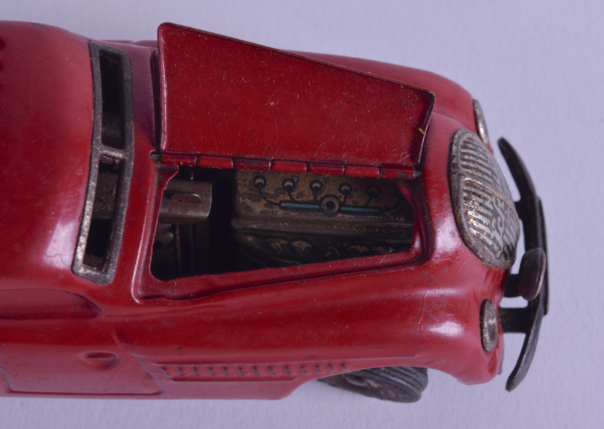 A RARE SCHUCO 'BLOW START' KOMMANDO ANNO 2000 WIND UP CAR. 14 cm long. - Image 4 of 5