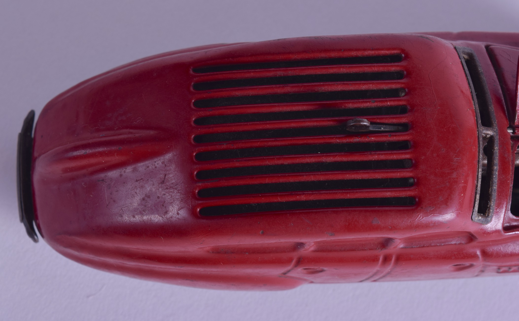 A RARE SCHUCO 'BLOW START' KOMMANDO ANNO 2000 WIND UP CAR. 14 cm long. - Image 5 of 5