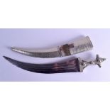 A LARGE LATE 19TH CENTURY MIDDLE EASTERN DAGGER possibly Yemeni or Omani, with white metal