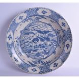 A VERY LARGE 17TH CENTURY CHINESE KRAAK PORCELAIN CHARGER Ming, painted with spotted deer within