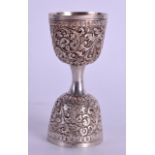 AN UNUSUAL 19TH CENTURY INDIAN SILVER DOUBLE MEASURE decorated with extensive foliage. 2.4 oz. 9.5