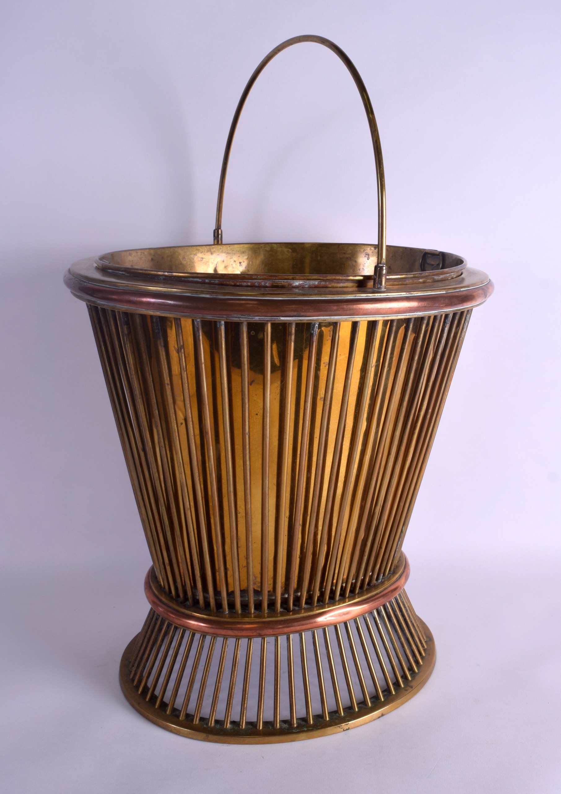 A RARE 18TH CENTURY DUTCH BRASS AND COPPER BUCKET of open work form. 54 cm x 36 cm. - Bild 2 aus 2