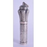 A 19TH CENTURY INDO PERSIAN SILVER ENGRAVED HANDLE decorated with scrolling floral motifs. 3.5 oz.