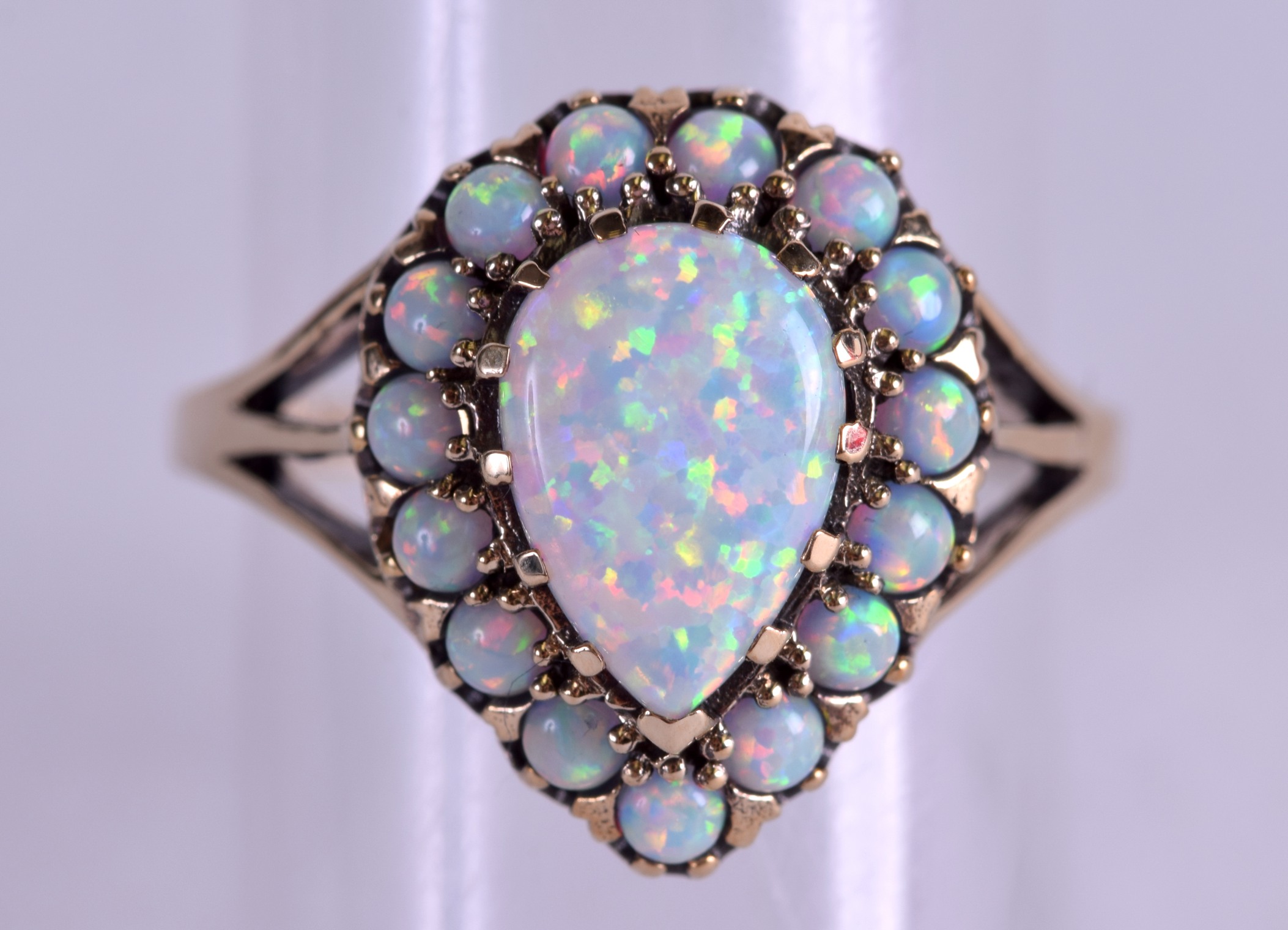 A MATCHING 9 CT GOLD GILSON OPAL RING. Size O.