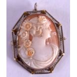 AN ANTIQUE SILVER GILT AND GOLD CAMEO BROOCH. Cameo 2.5 cm x 3.25 cm.