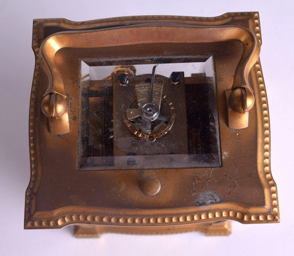 A 19TH CENTURY FRENCH CARVED IVORY AND BRASS REPEATER CARRIAGE CLOCK each side panel painted with - Image 4 of 4