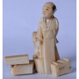 AN EARLY 20TH CENTURY JAPANESE MEIJI PERIOD IVORY OKIMONO, in the form of a tradesman, probably a