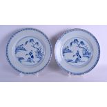 A RARE PAIR OF EARLY 18TH CENTURY CHINESE BLUE AND WHITE PLATES painted with a single male