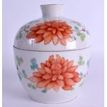 AN EARLY 20TH CENTURY CHINESE FAMILLE ROSE BOWL AND COVER Guangxu, painted with floral sprays. 16 cm