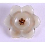 AN EARLY 20TH CENTURY CHINESE SILVER MOUNTED JADE FLOWER BROOCH Late Qing. 4 cm wide.