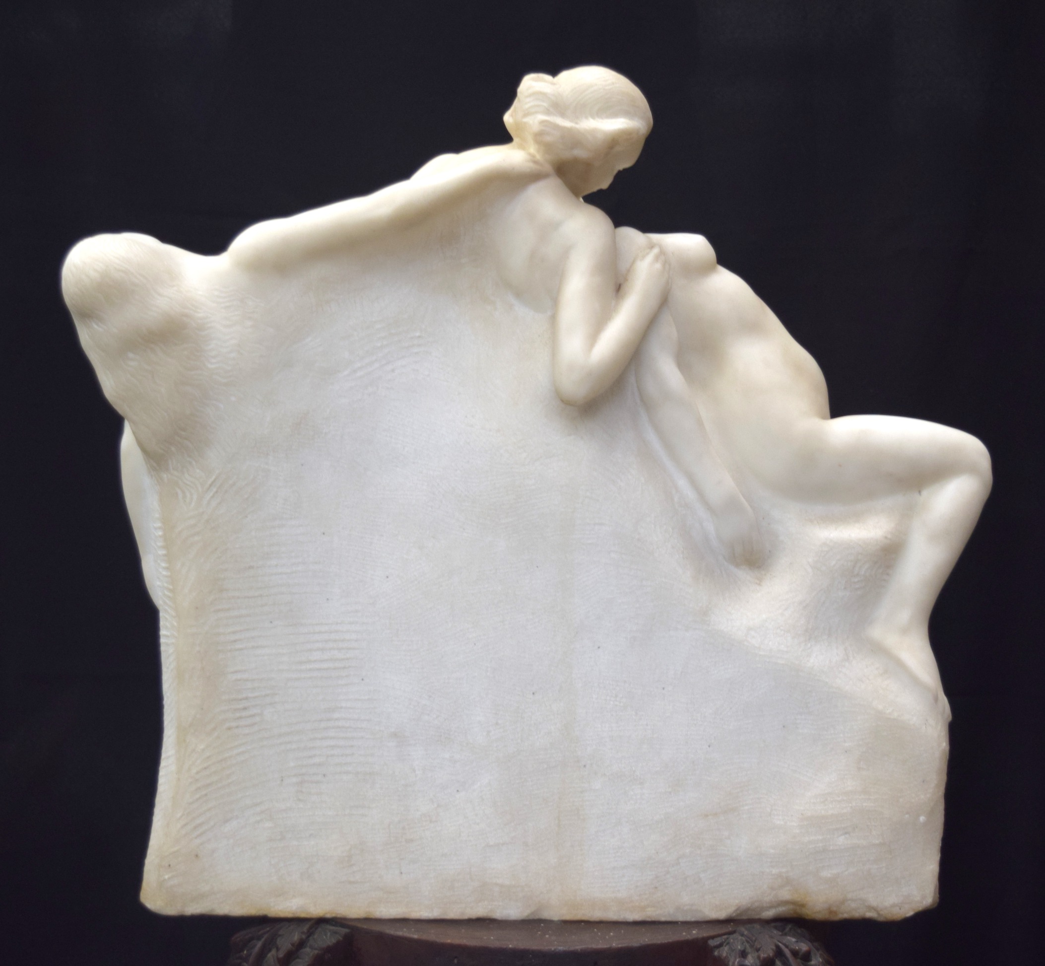 A LARGE ART NOUVEAU BELGIAN CARVED MARBLE FIGURAL GROUP by Joseph Witterwulghe (1883-1967), formed - Image 6 of 7