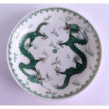 AN EARLY 20TH CENTURY CHINESE FAMILLE VERTE PORCELAIN SAUCER Guangxu mark and period, painted with