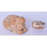 A CHINESE HARDSTONE CARVING OF A TORTOISE, together with a toggle. Largest 4.2 cm.