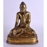 A 17TH CENTURY TIBETAN CHINESE ASIAN BRONZE FIGURE OF A BUDDHA modelled in robes upon a triangular