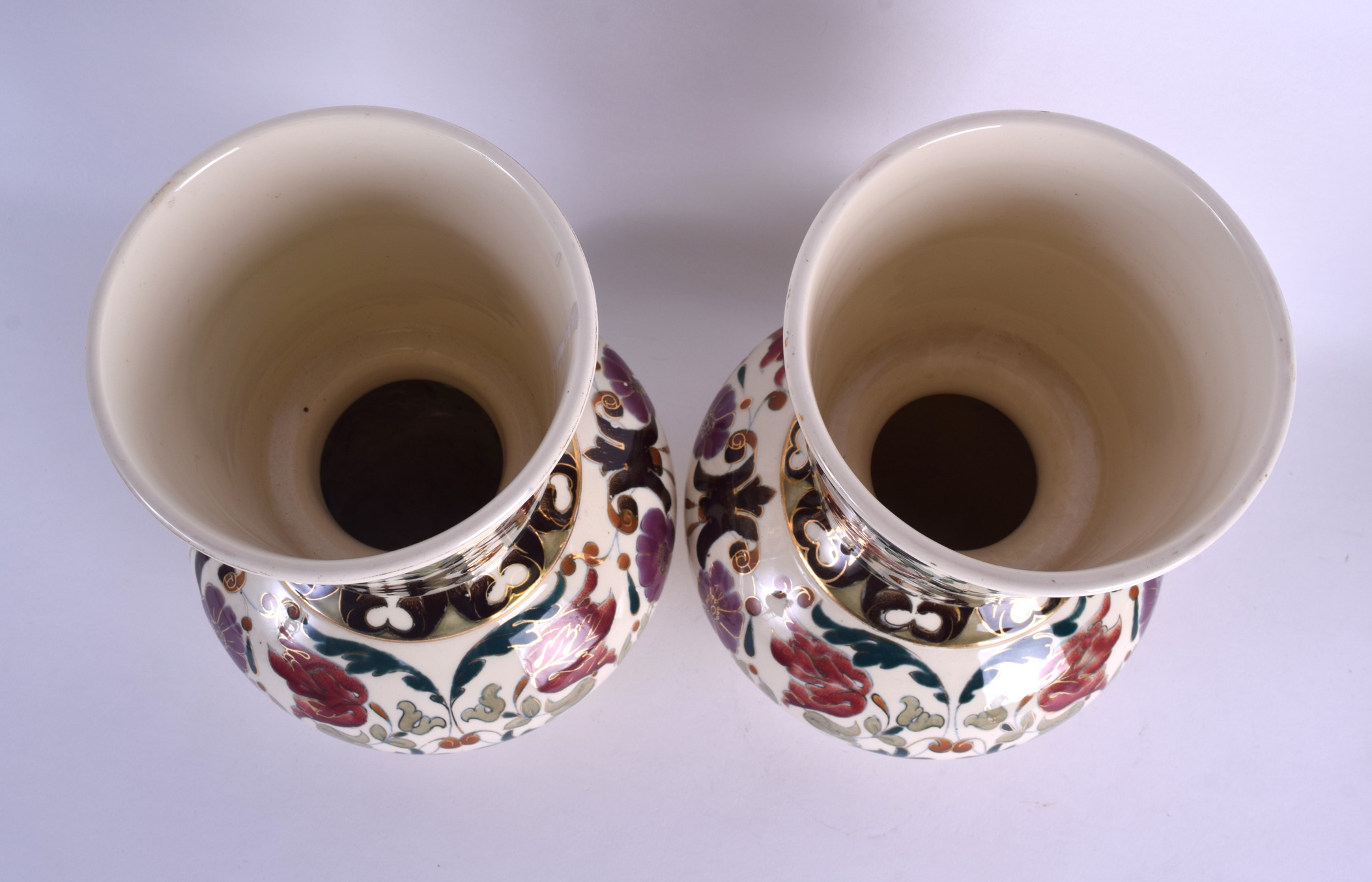 A PAIR OF AUSTRO HUNGARIAN RUDOLF DITMAR VASES Zsolnay style, painted with flowers. 25 cm high. - Image 3 of 4