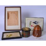 AN EARLY 20TH CENTURY WOODEN STRING BOX, together with treen pot and three frames. (5)