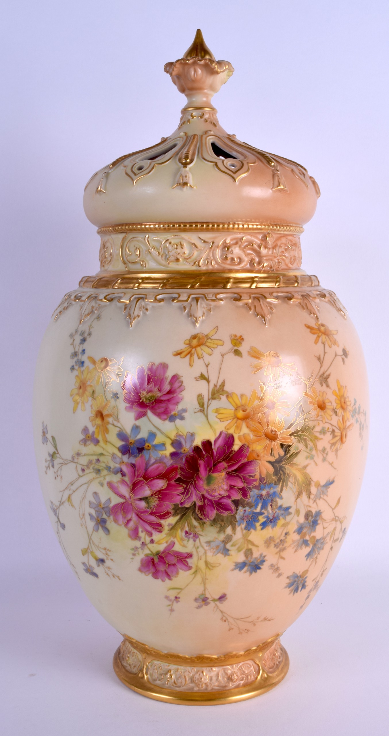 A HUGE 19TH CENTURY ROYAL WORCESTER BLUSH IVORY VASE AND COVER with inner cover, finely painted with - Image 8 of 8