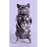 A NOVELTY SILVER PIG VESTA CASE. 4.75 cm high.