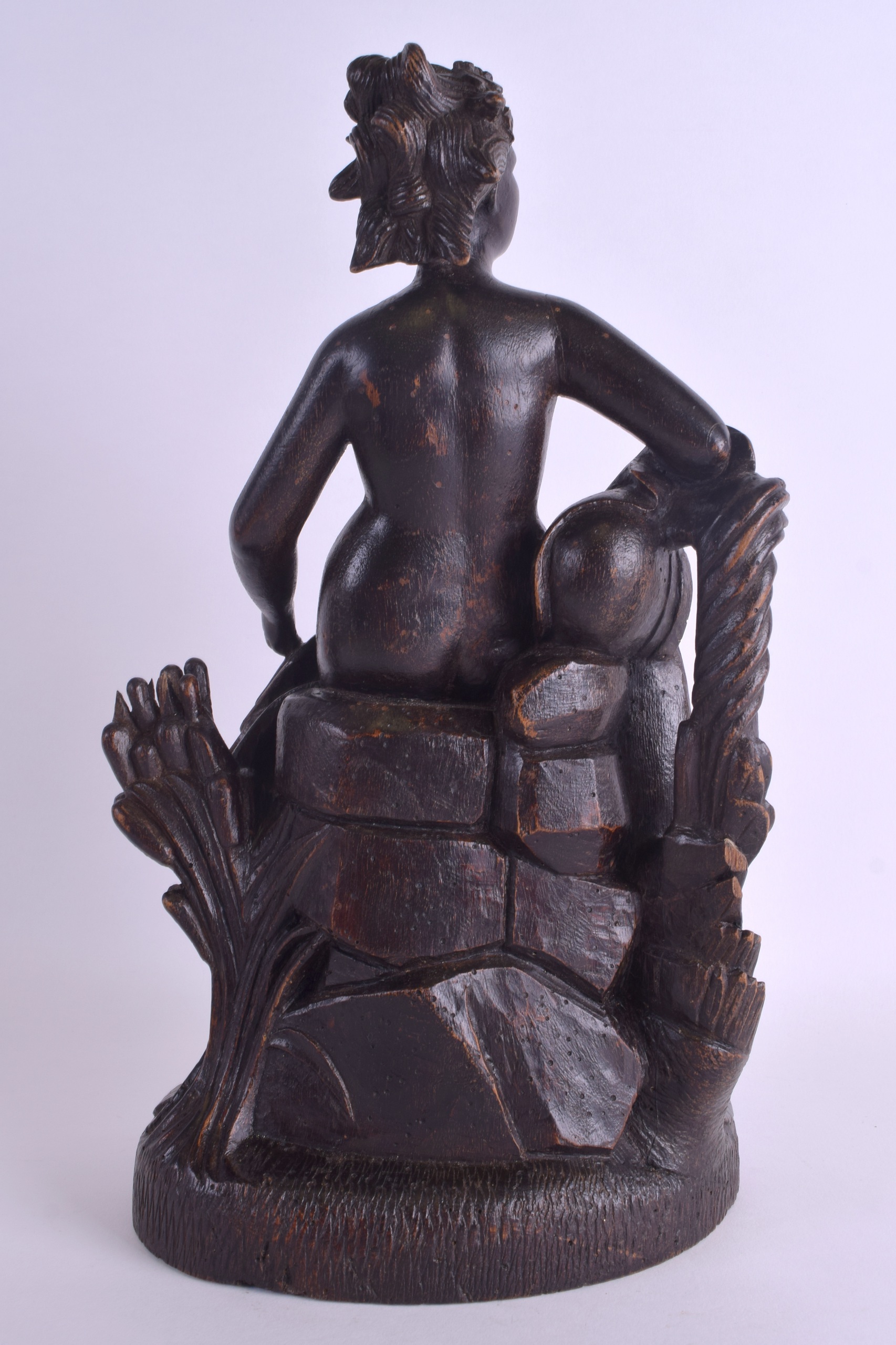 A LARGE 18TH/19TH CENTURY CONTINENTAL CARVED WOOD FIGURE OF A FEMALE possibly a representation of - Image 2 of 3