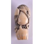 A GOOD 18TH/19TH CENTURY JAPANESE EDO PERIOD CARVED IVORY NETSUKE by Gyokuho, modelled as a hawk