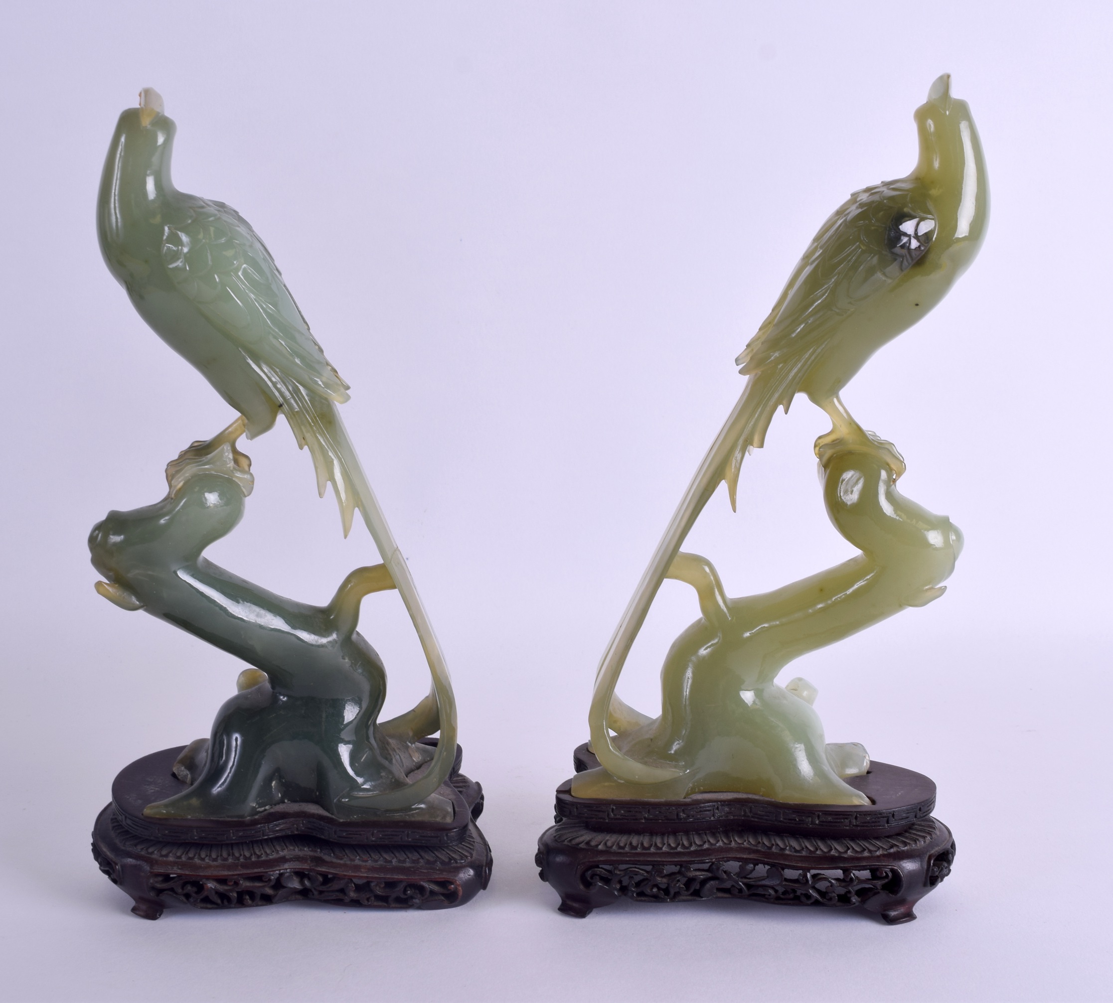 A LARGE PAIR OF 19TH CENTURY CHINESE CARVED JADE FIGURES OF BIRDS modelled upon naturalistic - Image 3 of 3