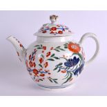 AN 18TH CENTURY WORCESTER PORCELAIN TEAPOT AND COVER painted with a Kempthorn type pattern. 18 cm