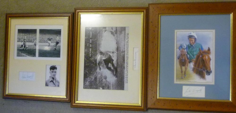 Autographed action photos of Tom Finney (1956), John Charles (1957), and an autographed print of - Bild 2 aus 2