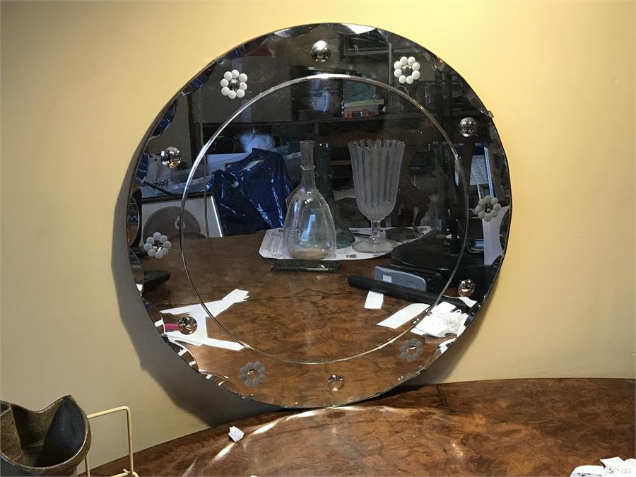 Round Vintage Bevell Edged Circular Wall Mirror