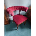 Good quality 19thC captains chair
