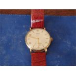 Vertex Revue 9ct gold gents wrist watch c1960