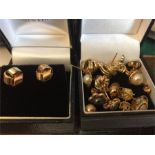 A quanity of earrings, some 9ct.