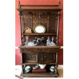 Good quality carved French buffet with curved top and marble top