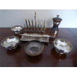 Silver miscellany inc. 4 salts Thomas Smily 1876 ( 1 damaged),salt grinder, toast rack etc.