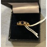18ct gold ladies dress ring 3 sapphires and 2 diamonds, size P
