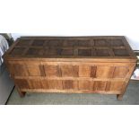 Early 20th Century good quality oak chest