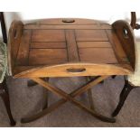 Reproduction butlers tray on stand