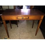 A 19thC mahogany side table with drawer - 91cms w x 45cms